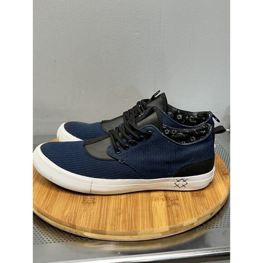 Croydon shoes Mens size 7.5 black Blue lace up casual skater 800120681‎ Casual